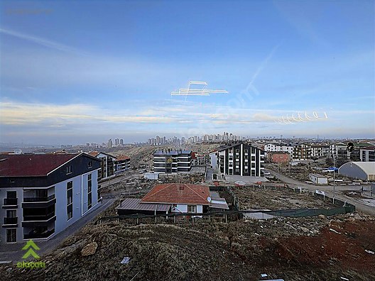 ALAÇATI'DAN İNCEK'TE GİYİNME ODALI ÖNÜ AÇIK GENİŞ FERAH LÜX 2+1