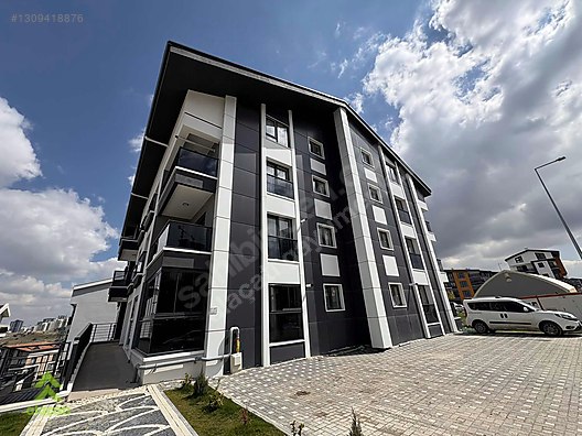 ALAÇATI'DAN İNCEK'TE CAM BALKONLU GENİŞ BULVAR MARKET YAKINI 1+1
